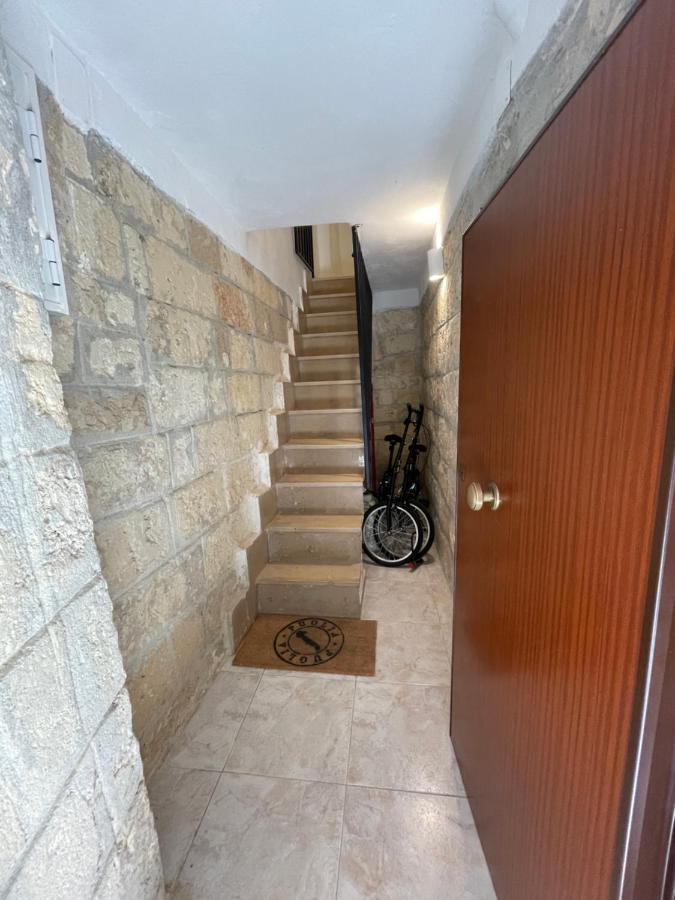 Apartment Desirehome Bari