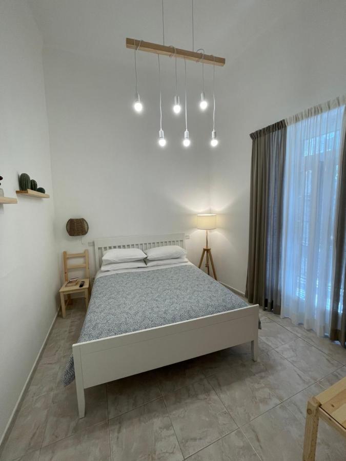 Apartment Desirehome Bari